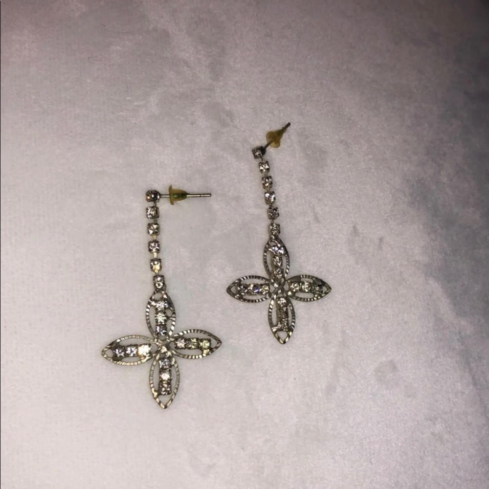 Beautiful vintage earrings